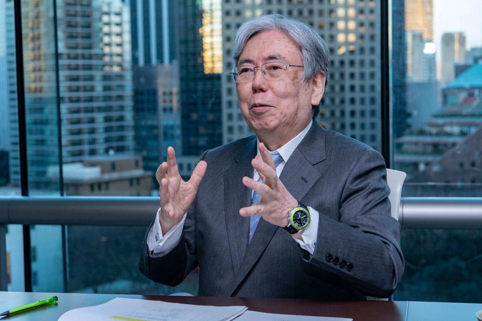 中里 実 氏