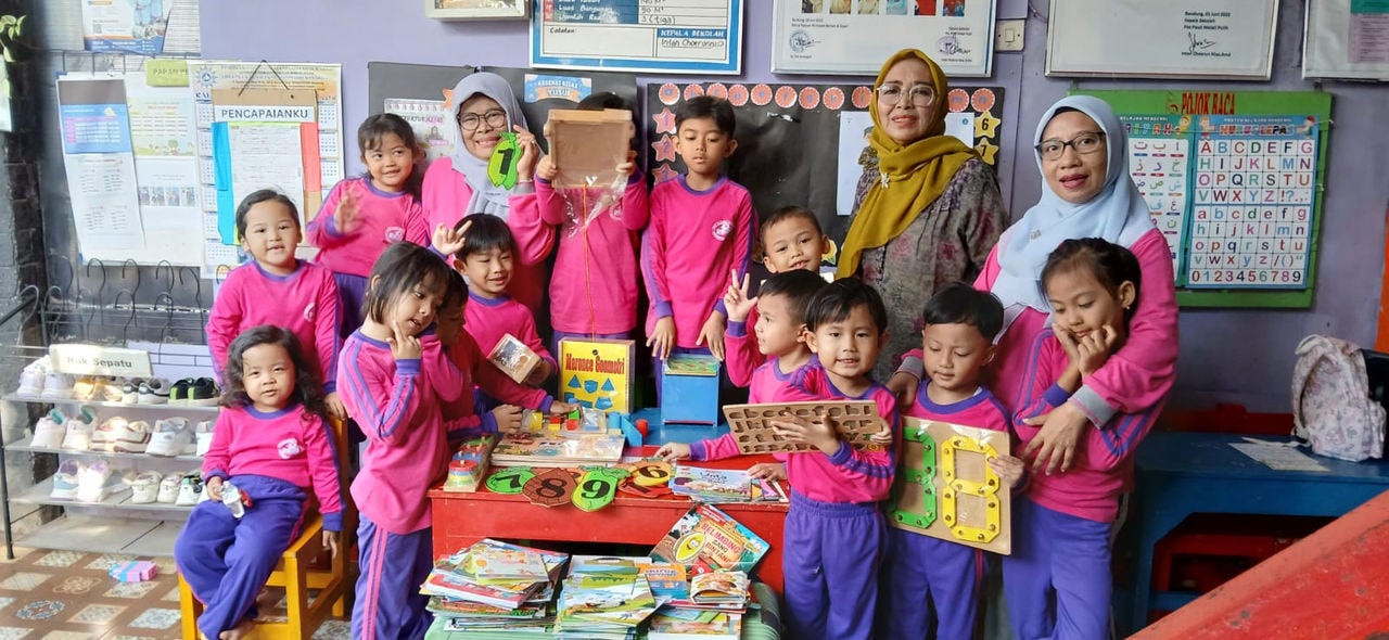 Travelling library